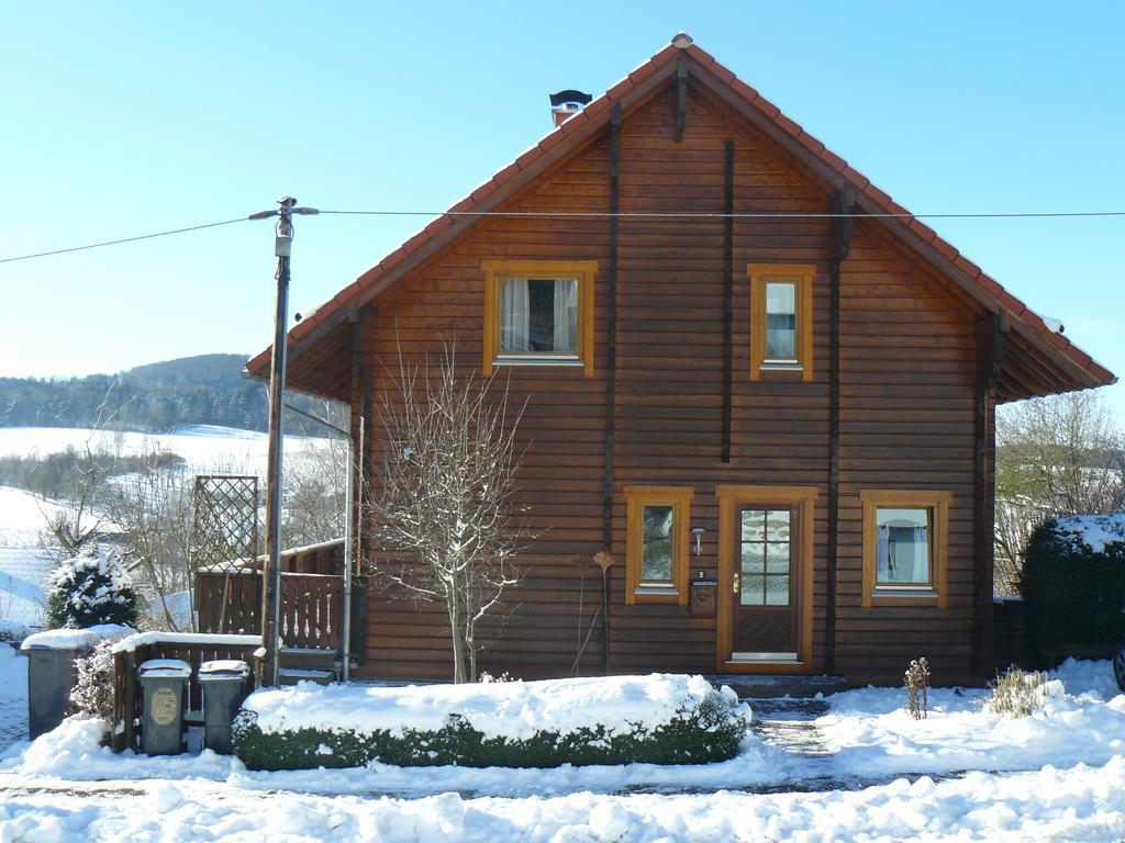 Ferienhaus Berg.Erleben Hilders エクステリア 写真